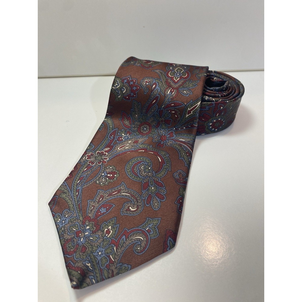 Oscar De La Renta Couture Collection 100% Silk Paisley Pattern